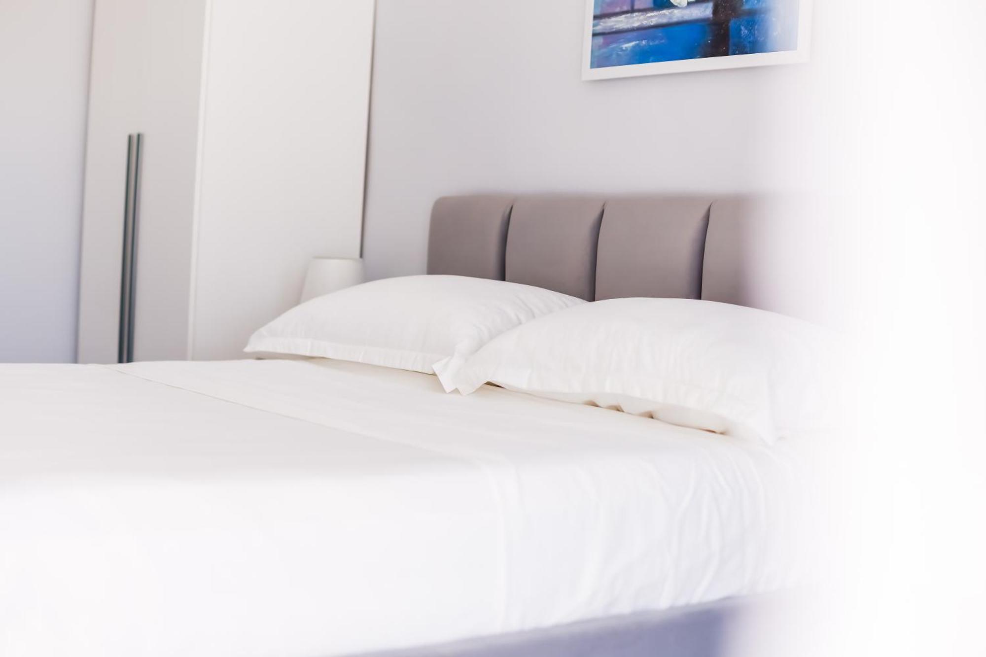 Viewpoint Central Apartment Тирана Экстерьер фото